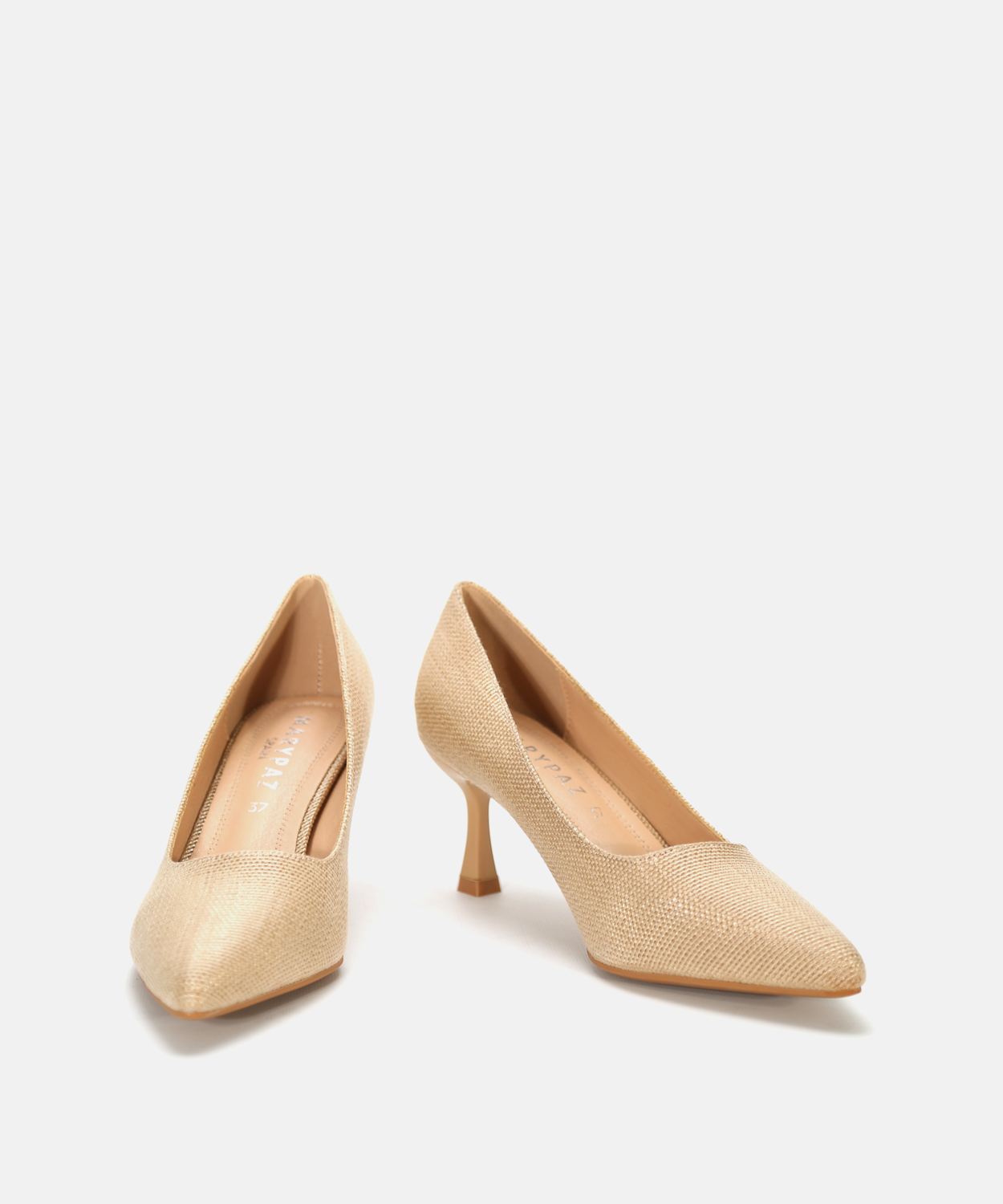 Sapato de salto fino image number null